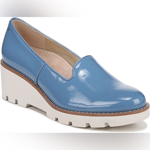 EUC - Vionic Aster Willa Wedge - Size 10 - Captains’s Blue Patent - Picture 1 of 8